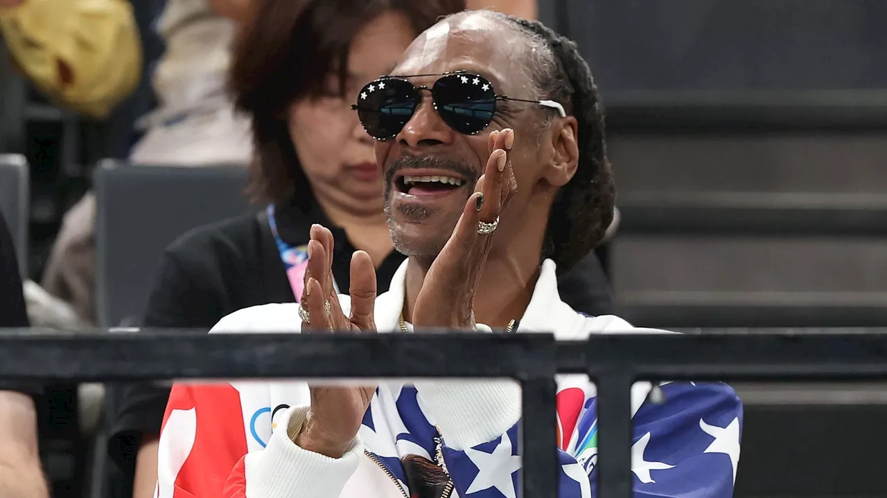 Snoop Dogg Wearing a Custom Simone Biles Tee Is One of My 2024 Olympics Highlights