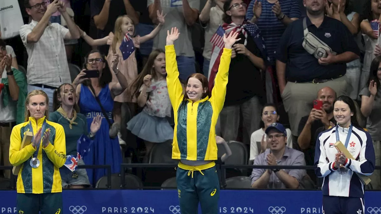 París 2024: Mollie O'Callaghan impone marca olímpica en los 200 metros libres femenil de natación