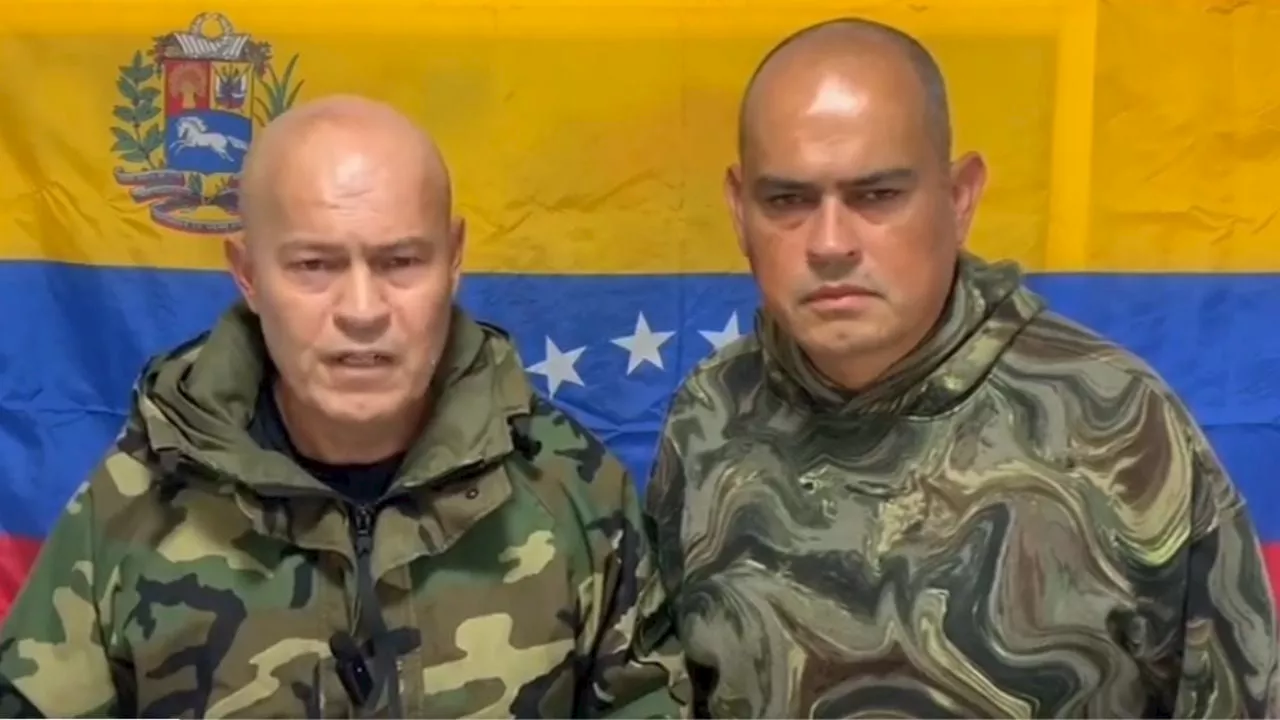 Capitanes del ejército venezolano respaldan a Edmundo González y Corina Machado