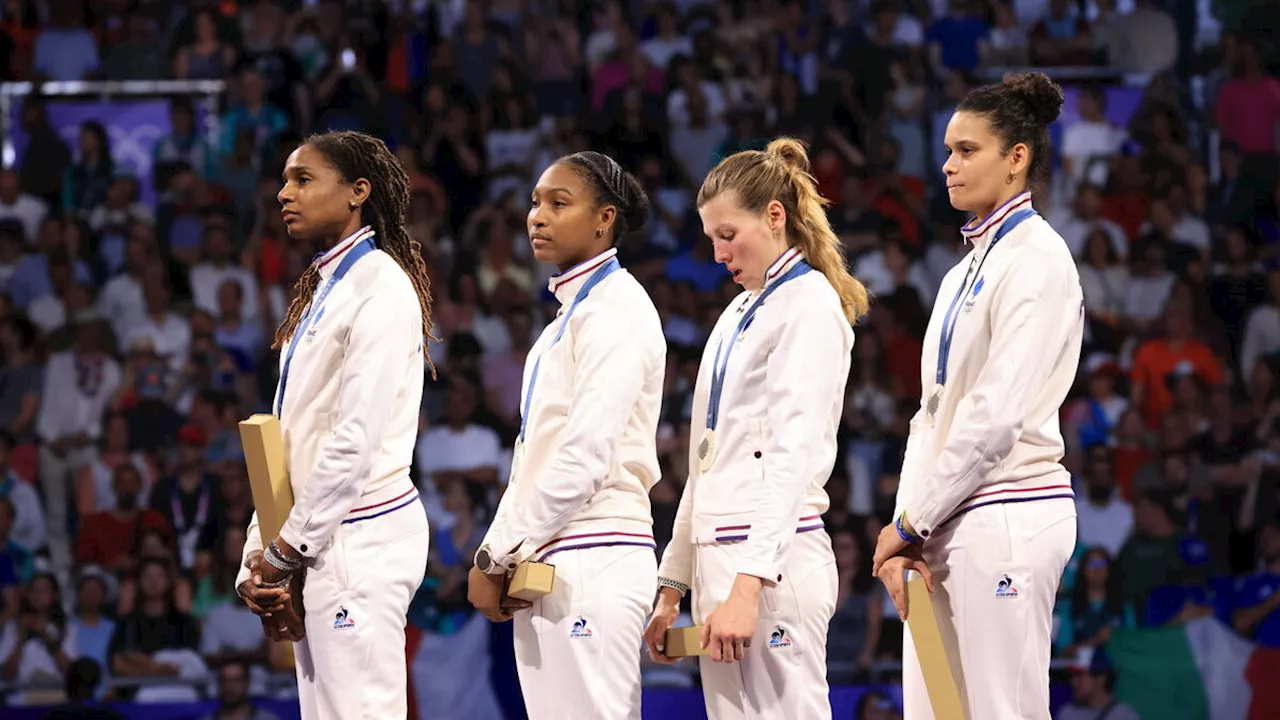 « Les boules » et « la joie » : les Bleues de l’épée partagées après leur défaite en finale contre l’Italie