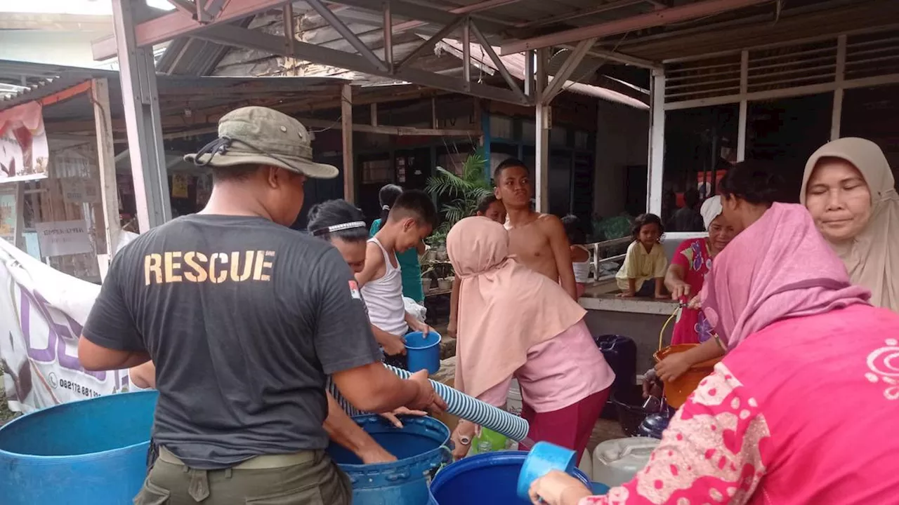 Kekeringan Melanda Kota Padang, Warga Butuh Air Bersih