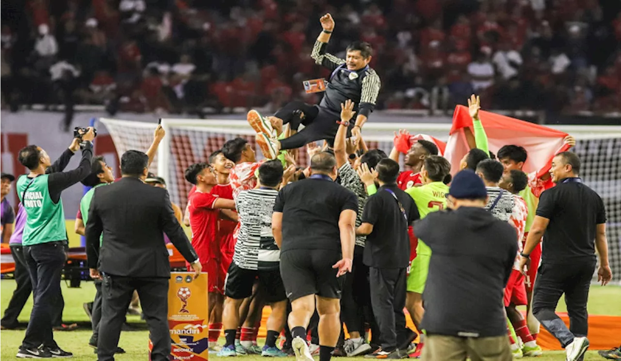 Bawa Timnas Indonesia Jadi Juara Piala AFF U-19, Indra Sjafri Bernazar Kunjungi Masjidil Haram