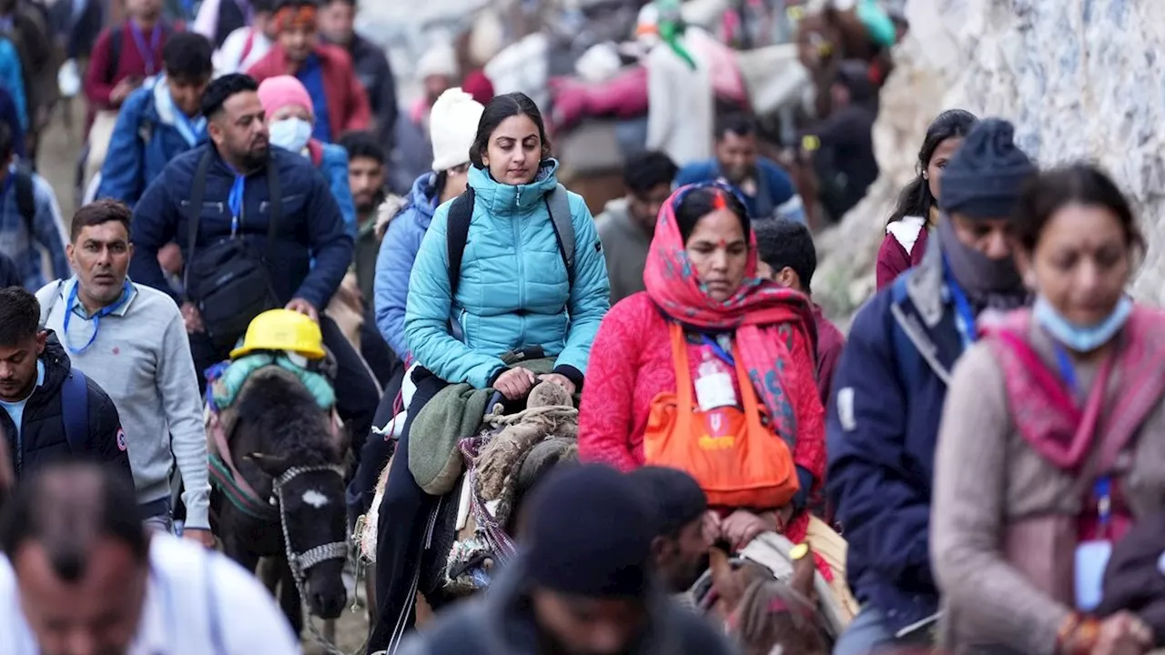 अमरनाथ यात्रा के आंकड़े ने तोड़ा रिकॉर्ड, बाबा बर्फानी के दर्शन को पहुंचे इतने श्रद्धालु