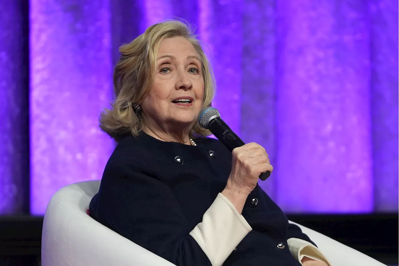 Hillary Clinton's Comment on 'Weird' Republicans Goes Viral