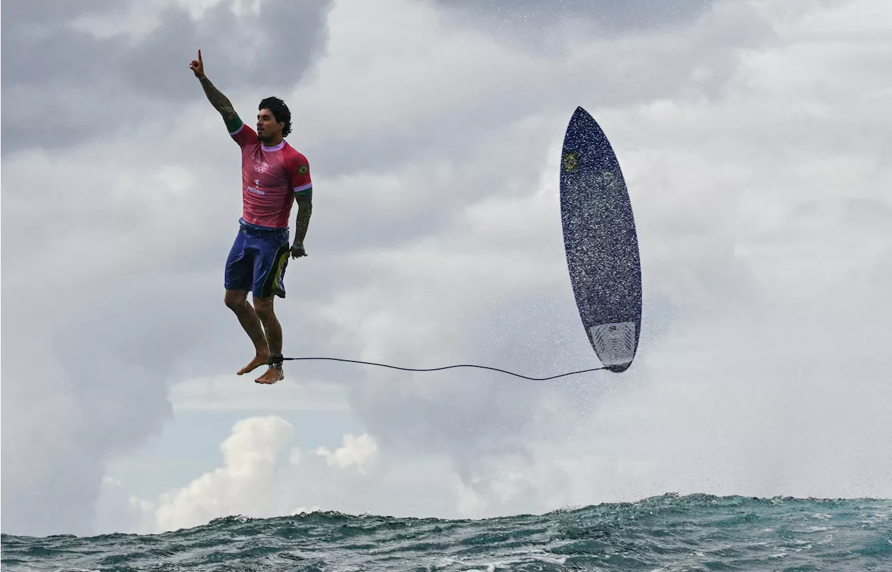 How Photog Jerome Brouillet Got the Viral Shot of Olympic Surfer Gabriel Medina