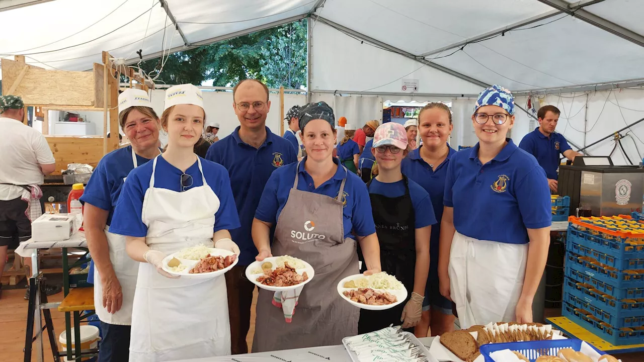 Zünftiges Volksfest der Blasmusik Königstetten