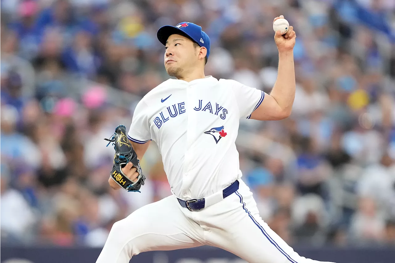 Astros acquire Yusei Kikuchi from Blue Jays at MLB trade deadline