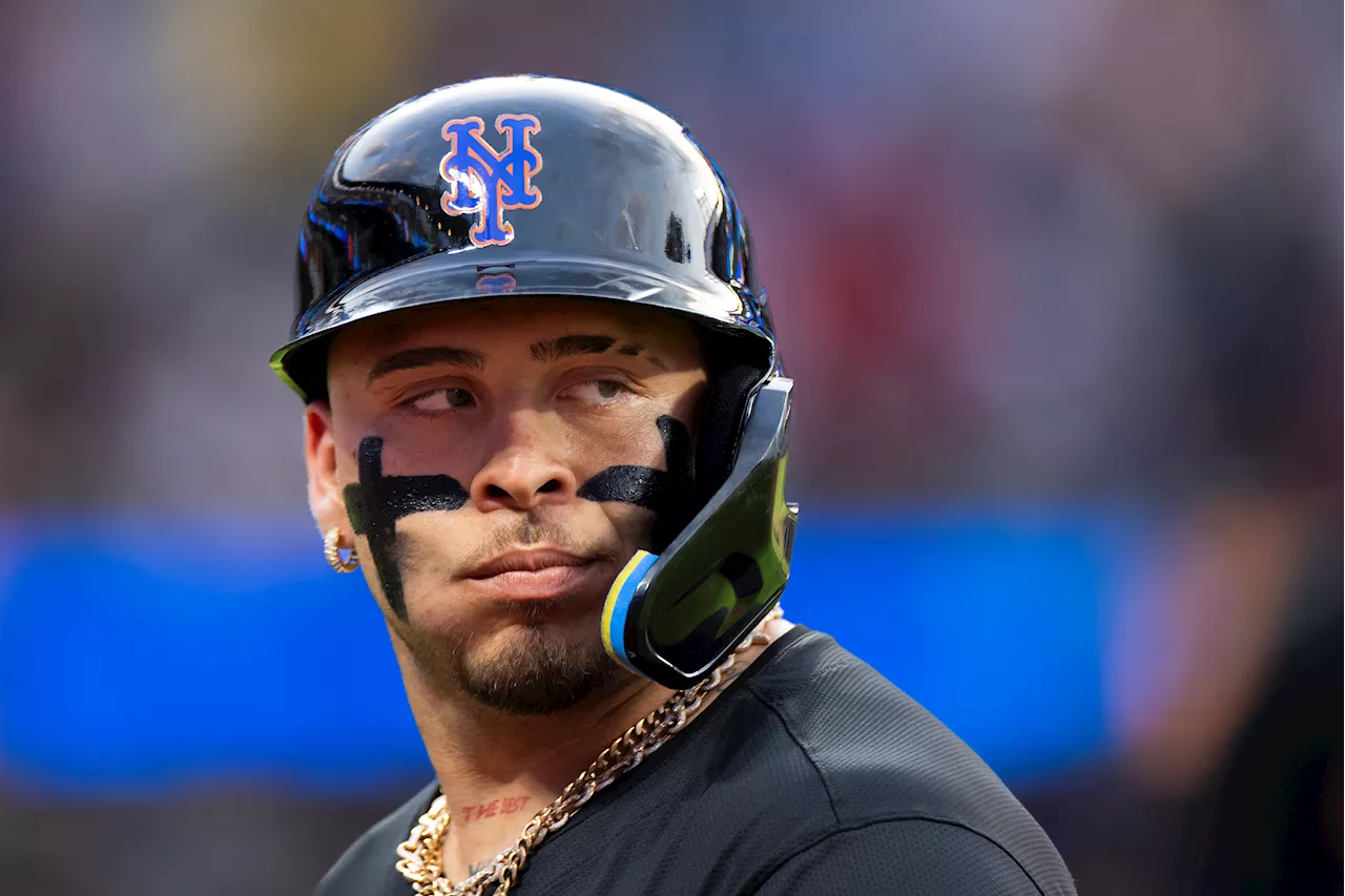 Francisco Alvarez out of Mets' starting lineup due to shoulder issue