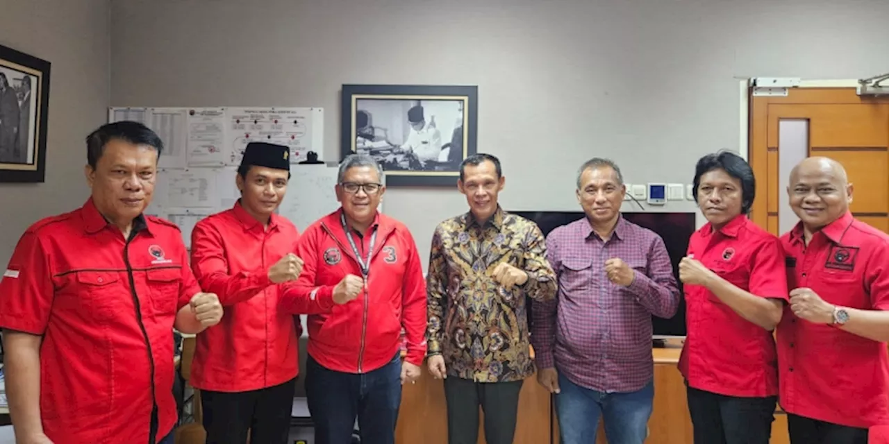 PDIP dan Golkar Jodohkan Jaro Ade-Kang Mus