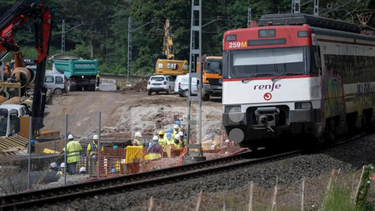 El tren de Cantabria con destino Madrid, Palencia y Valladolid paralizará su servicio durante un mes