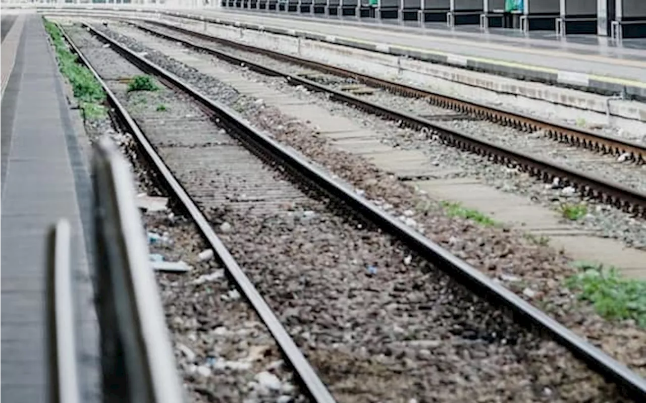 Incendio a Orvieto, sospesa l'Alta velocità. Treni in ritardo tra Roma e Firenze