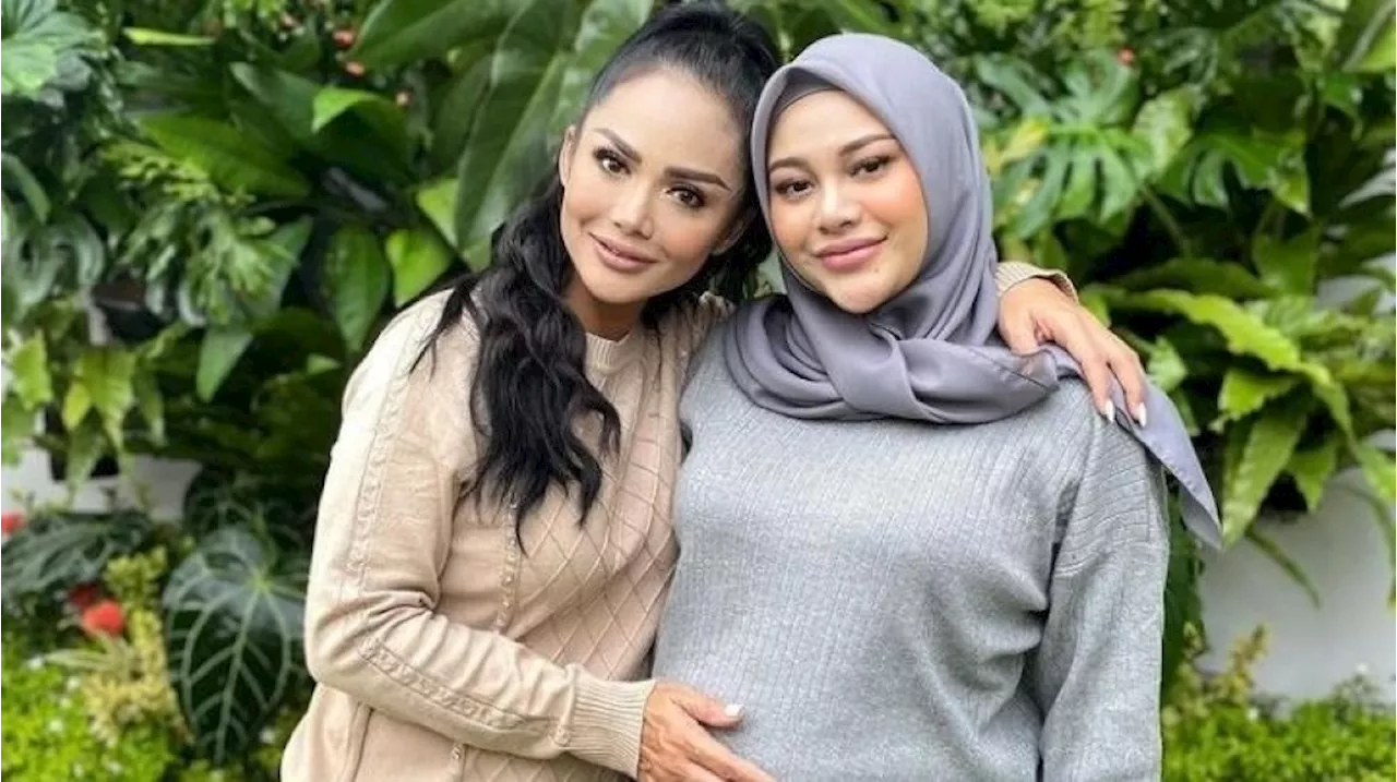 Diledek Aurel Hermansyah Sudah Tak Butuh Tas Hermes, Reaksi Kris Dayanti Curi Perhatian