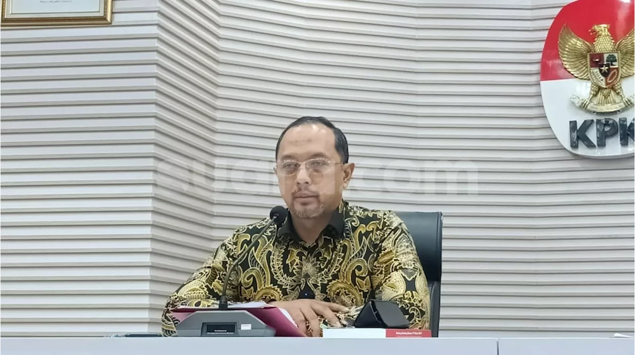 KPK Cekal 21 Orang ke Luar Negeri Terkait Korupsi Dana Hibah Pokmas dari APBD Jatim