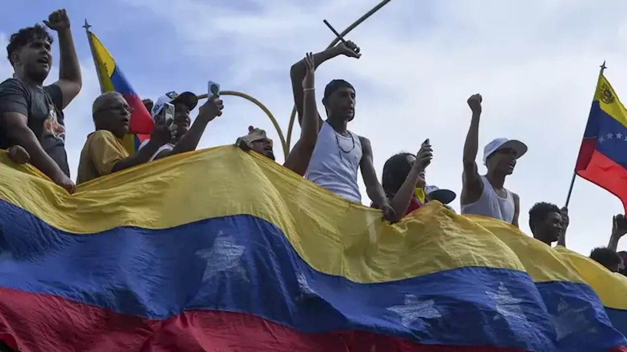 Ausschreitungen und ein Toter nach Wahlfarce – die Lage in Venezuela in 4 Punkten