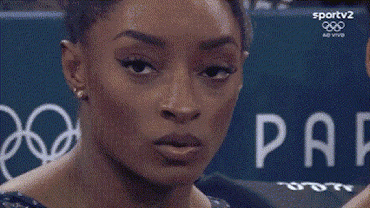Simone Biles viraliza ao reagir à apresentação de Rebeca Andrade em Paris-2024: 'Sentiu'