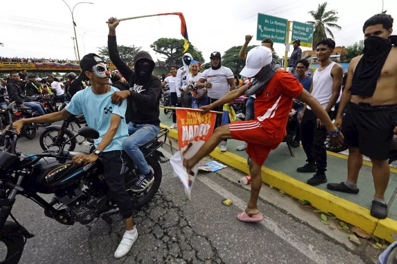 Protests over Venezuela vote outcome turn deadly