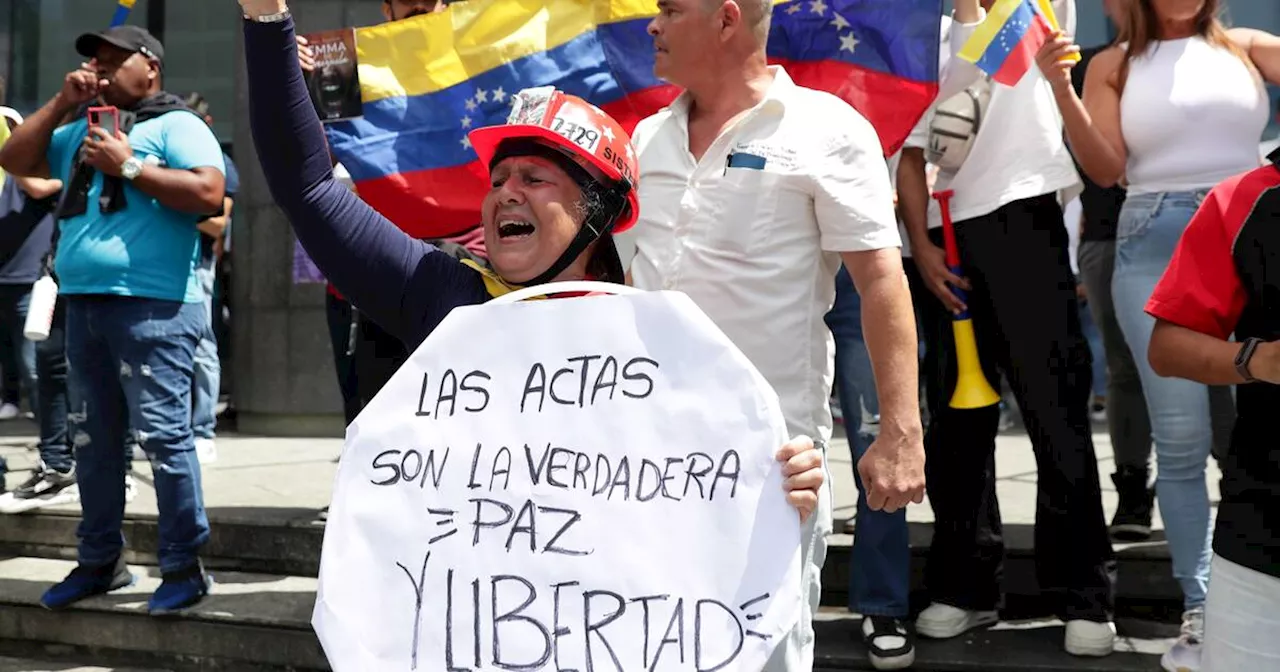 Suben a 11 los muertos en Venezuela en protestas contra el resultado electoral, según ONG