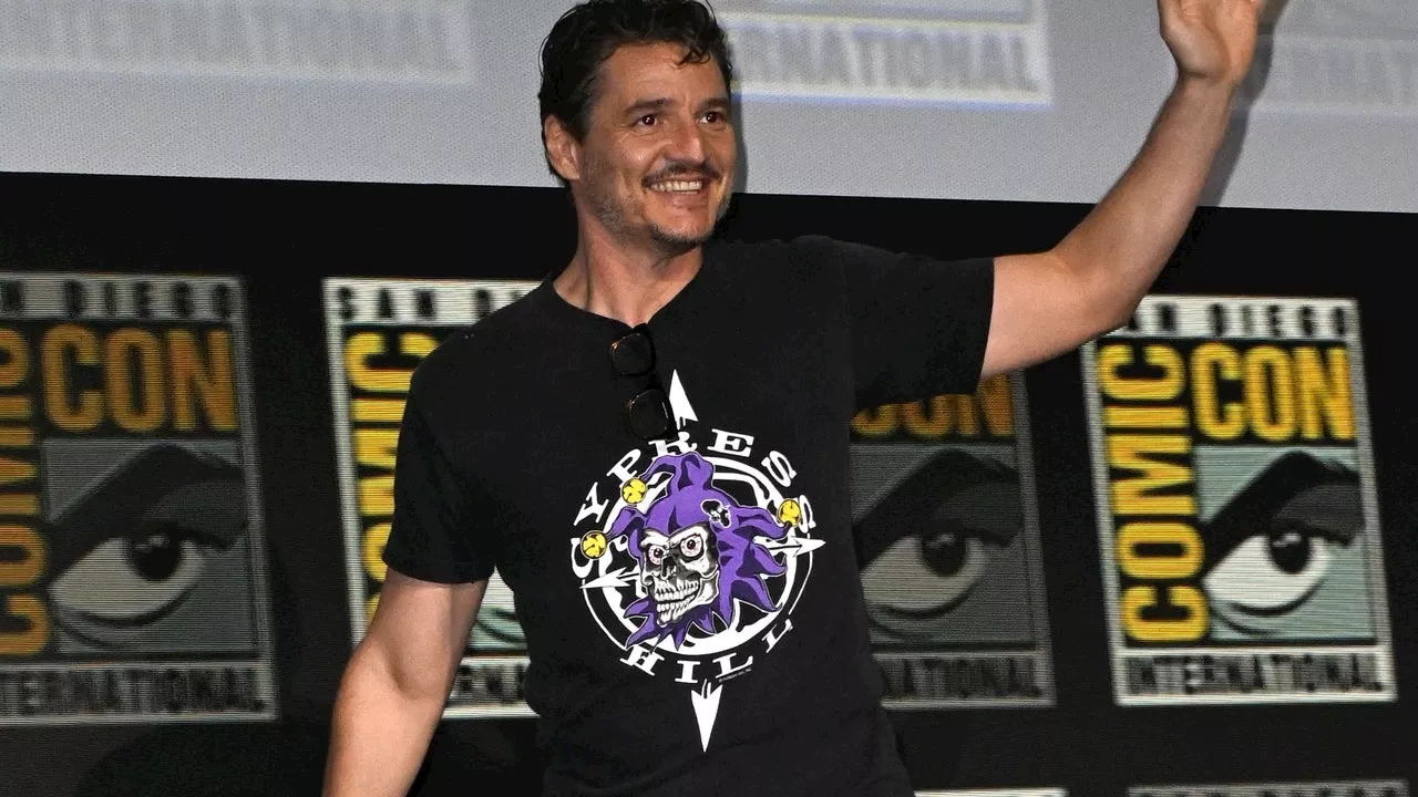 Pedro Pascal la T-shirt vintage hip hop diventata vitale