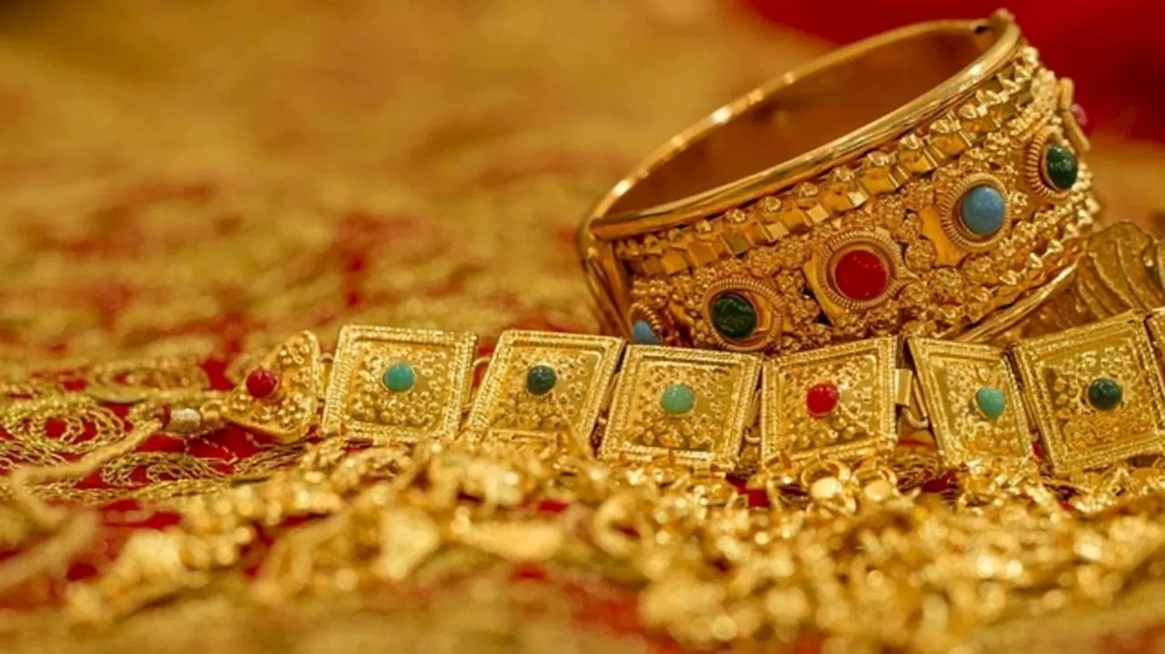 Gold Rate: తులం బంగారం ధర అక్షరాలా రూ.2.50 లక్షలు.. ఎక్కడో తెలుసా.?