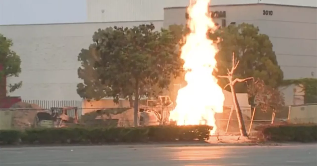 Gas line break leads to fire outside of Westfield Plaza Bonita mall in National City