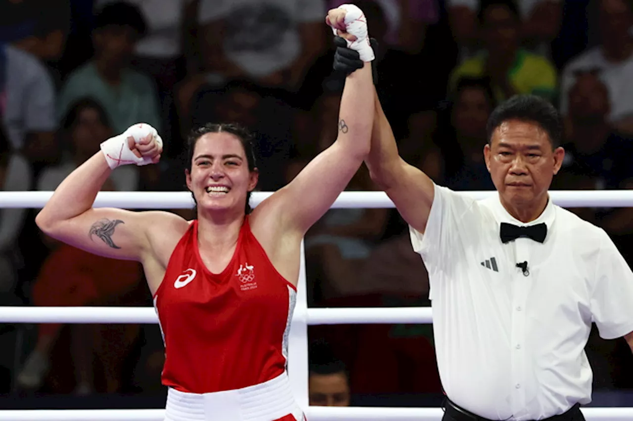 Caitlin Parker festeggia la vittoria nei 75 kg