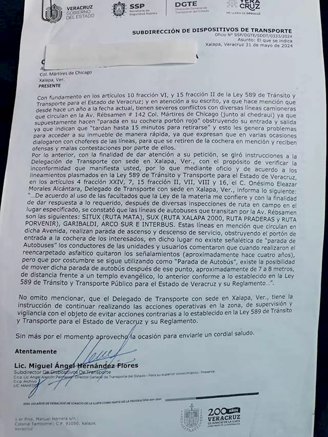 Tránsito no atiende queja por obstrucción de cocheras en avenida Rébsamen, Xalapa