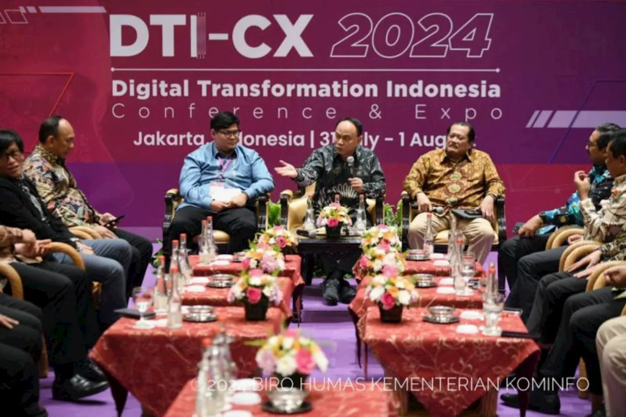 Menkominfo ajak industri bersama atasi tantangan transformasi digital