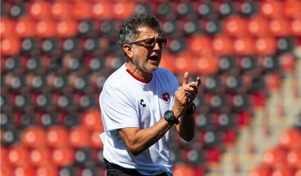 Grave sanción a Juan Carlos Osorio en su nuevo equipo