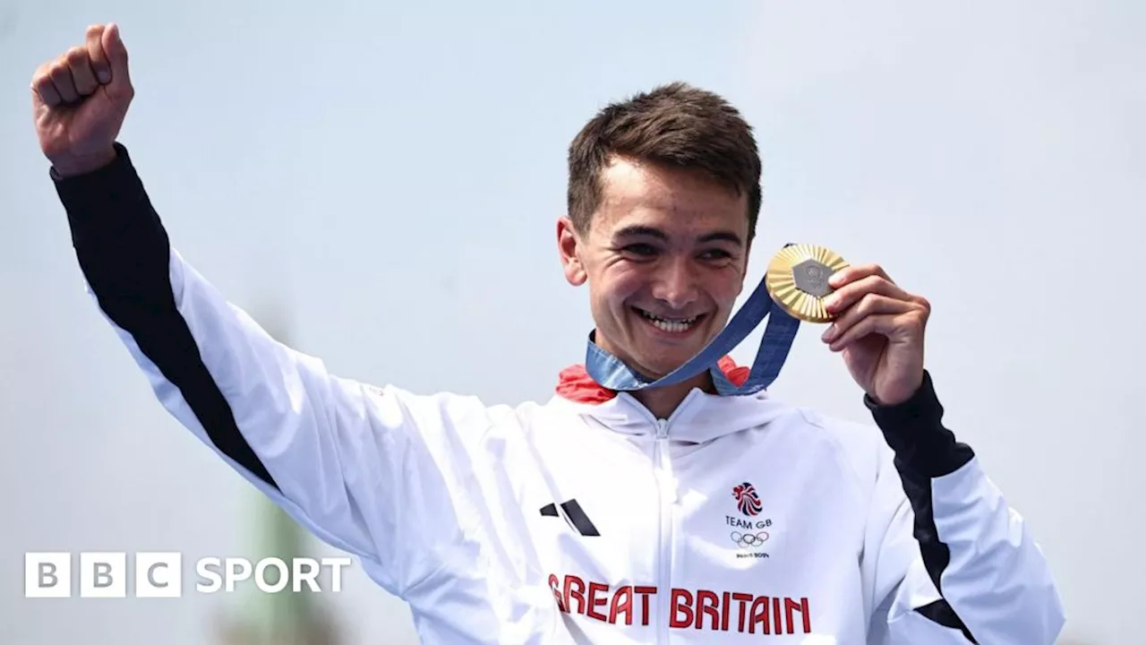 Alex Yee wins Olympic triathlon gold for Team GB in Paris after Beth Potter's bronze