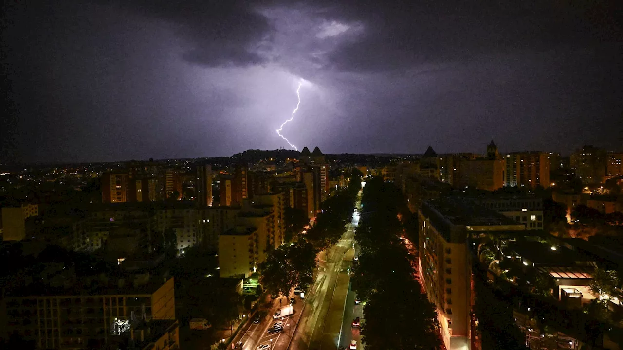 Orages: 24 départements placés en vigilance orange par Météo-France