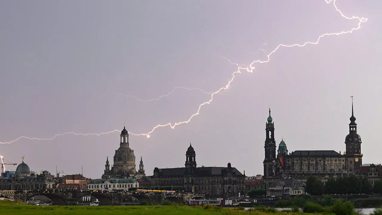 Wetter im Osten: Deutscher Wetterdienst warnt vor Hitze und Gewittern