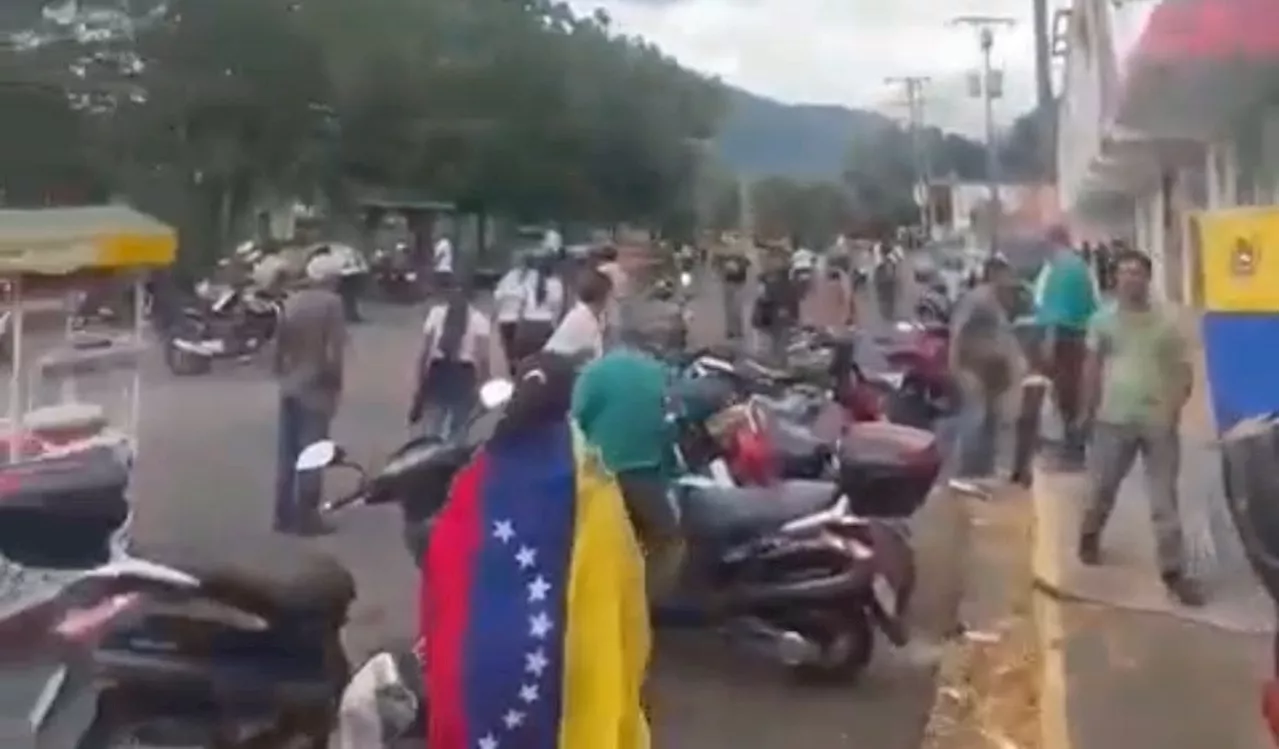 Colectivos chavistas en Ureña atacaron a grupo de personas