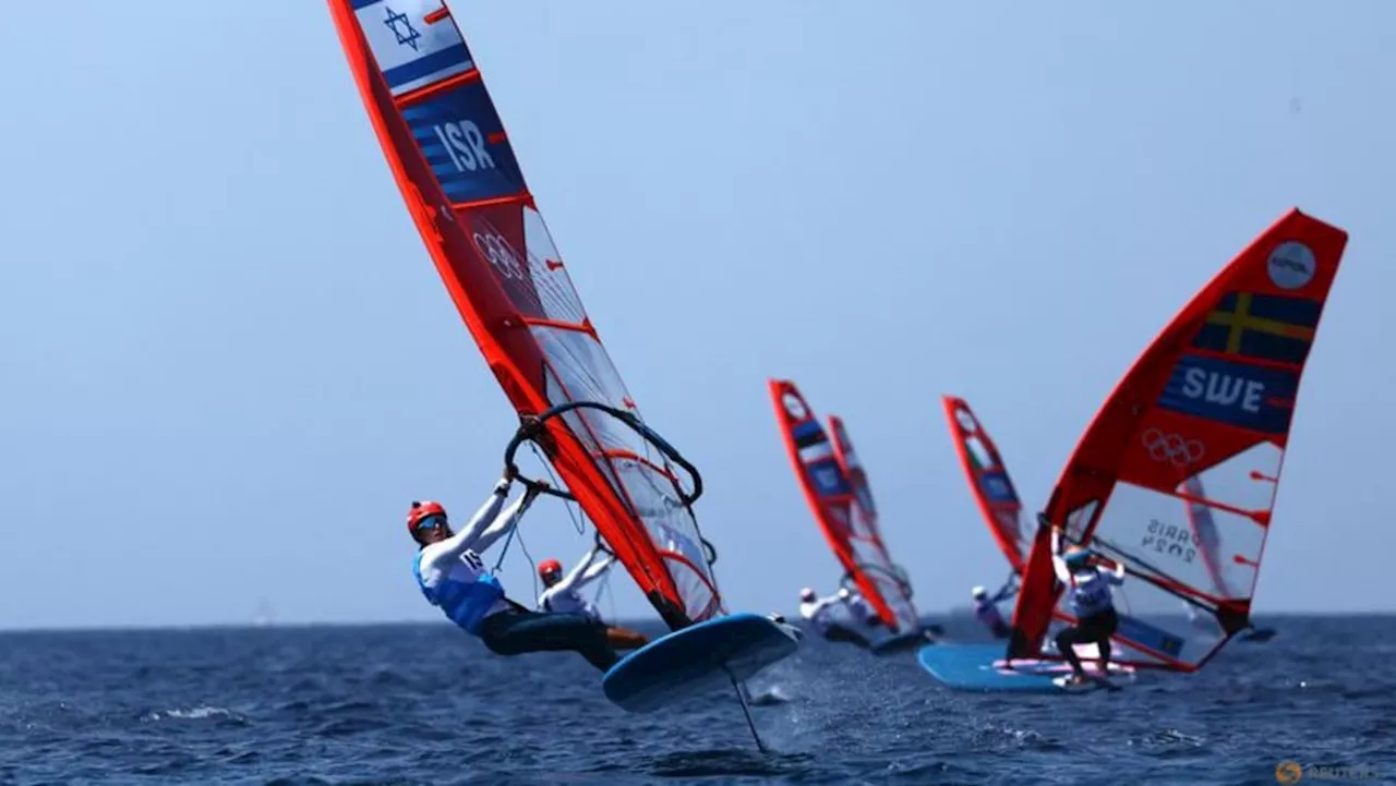 Sailing: Debut windsurfing marathon abandoned as wind wanes for women