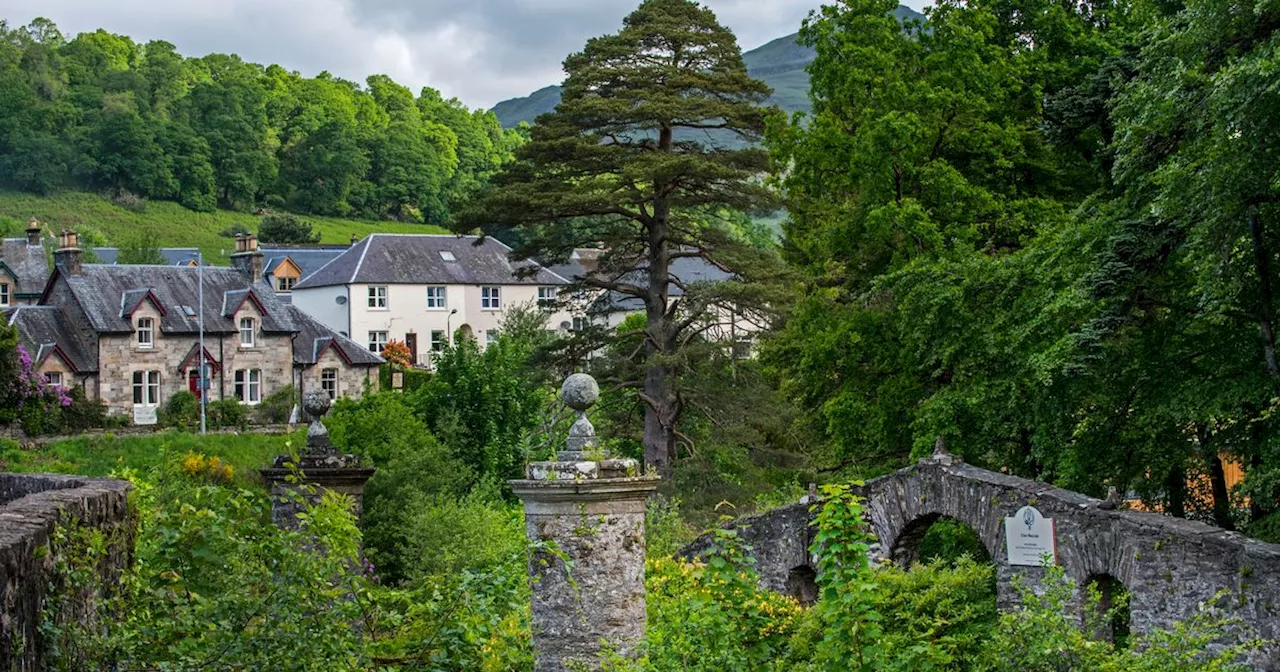 The Scottish hidden gem village just out of Glasgow with 'delicious' fish and chip van