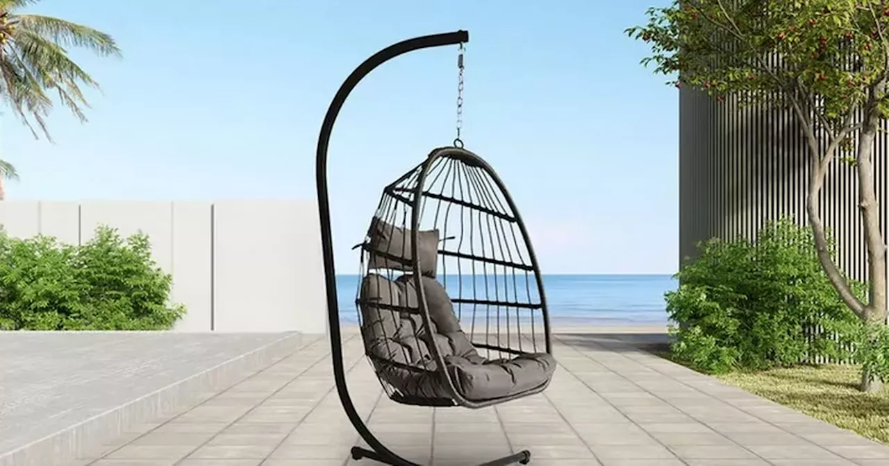 Wowcher deal offering 'weather resistant' £300 garden egg chair for just £124