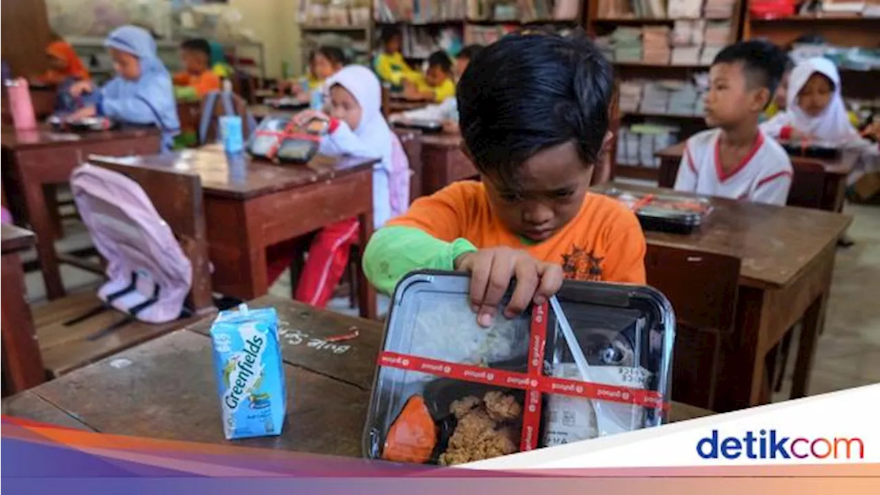 Makan Bergizi Gratis Prabowo Belum Diputuskan Pakai Susu atau Tidak