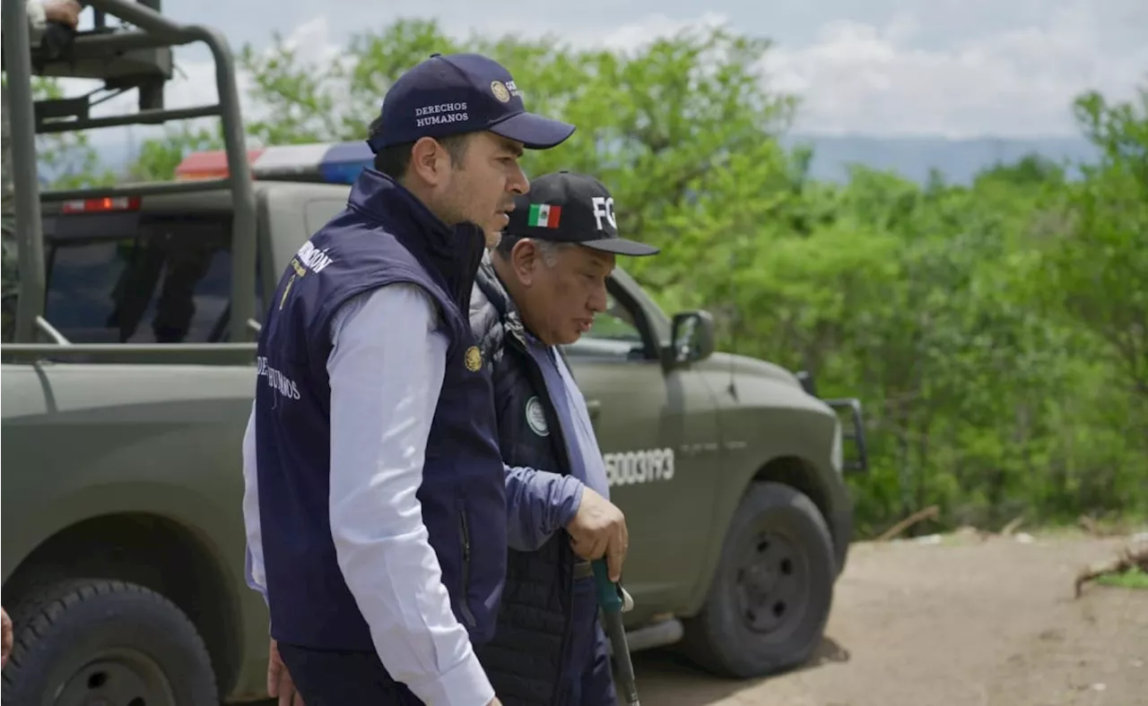 Caso Ayotzinapa: Subsecretario Medina participa en búsqueda “de sol a sol” en Iguala junto a familiares