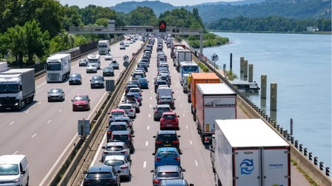 Sécurité routière : sur les autoroutes, les prises d'alcool, de drogues ou de médicaments sont la première cau