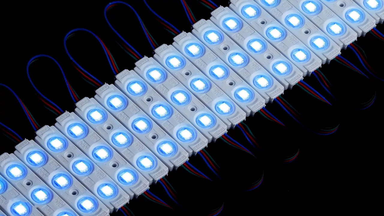 Regular LEDs outshine lasers in speeding up computing power in AI