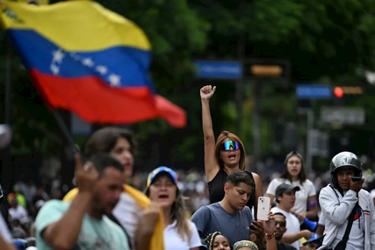 L’opposizione venezuelana in piazza contro la rielezione di Nicolás Maduro