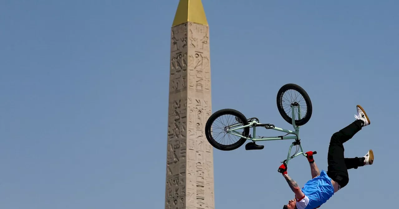 In Paris they do the cancan - even on a bike