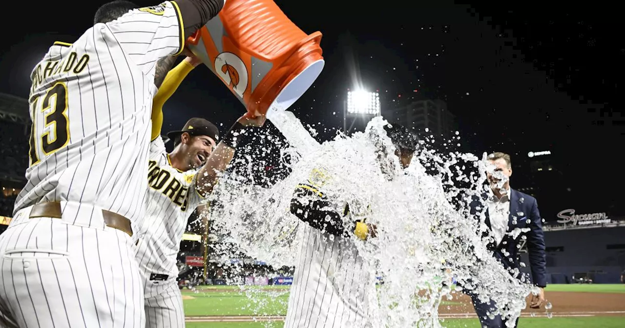 Con sencillo Donovan Solano le da triunfo a Padres ante Dodgers en la décima