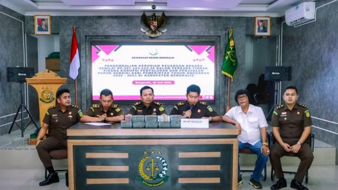 Kejari Bengkalis Terima Ratusan Juta dari Tersangka Korupsi Pupuk, Perkara Dihentikan?