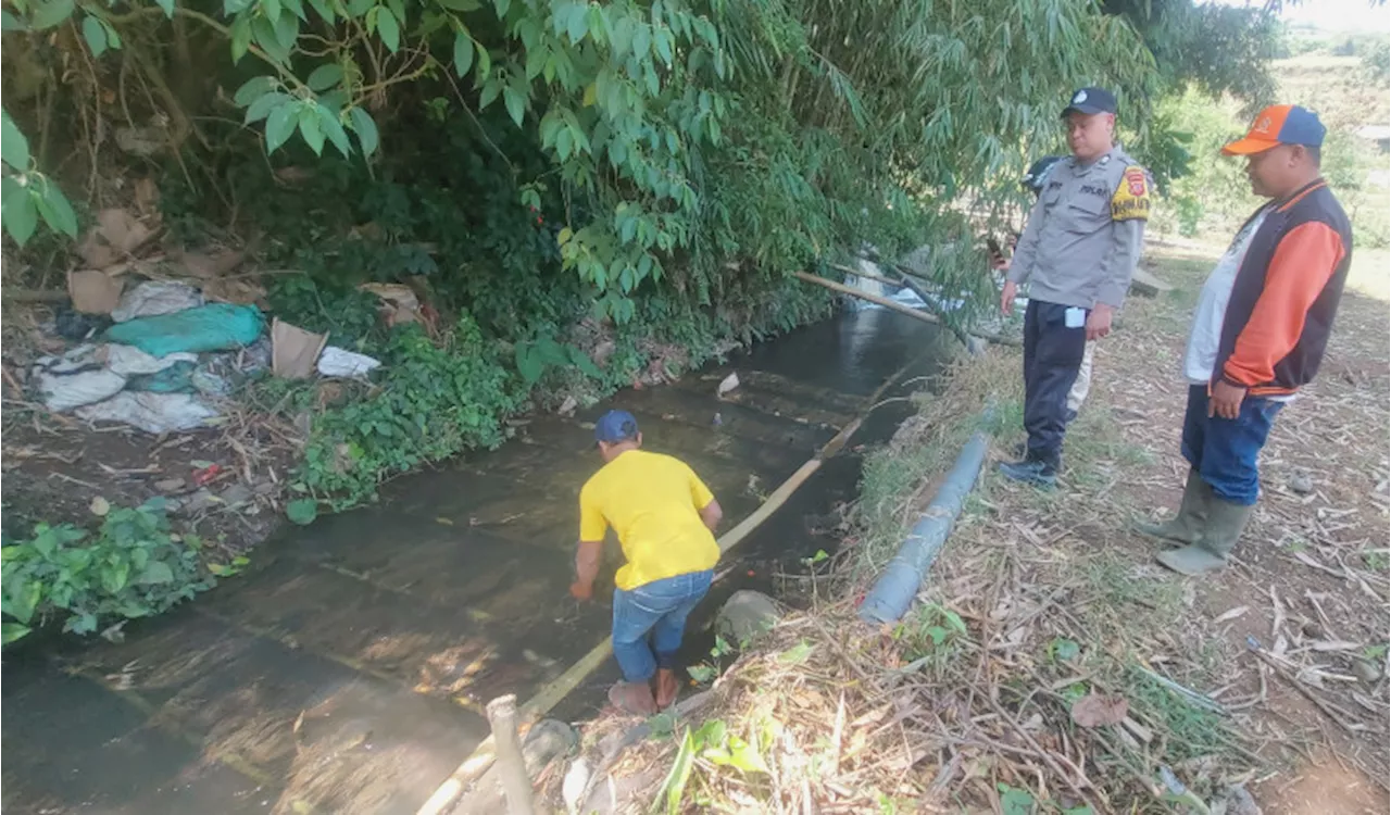 Air Sungai di Lembang Hitam, Ini Penjelasannya.