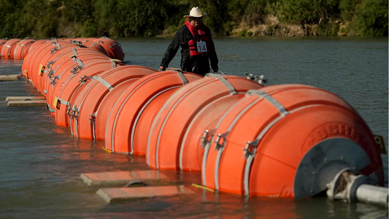 Appeals court rules that Texas floating barrier can stay in the Rio Grande