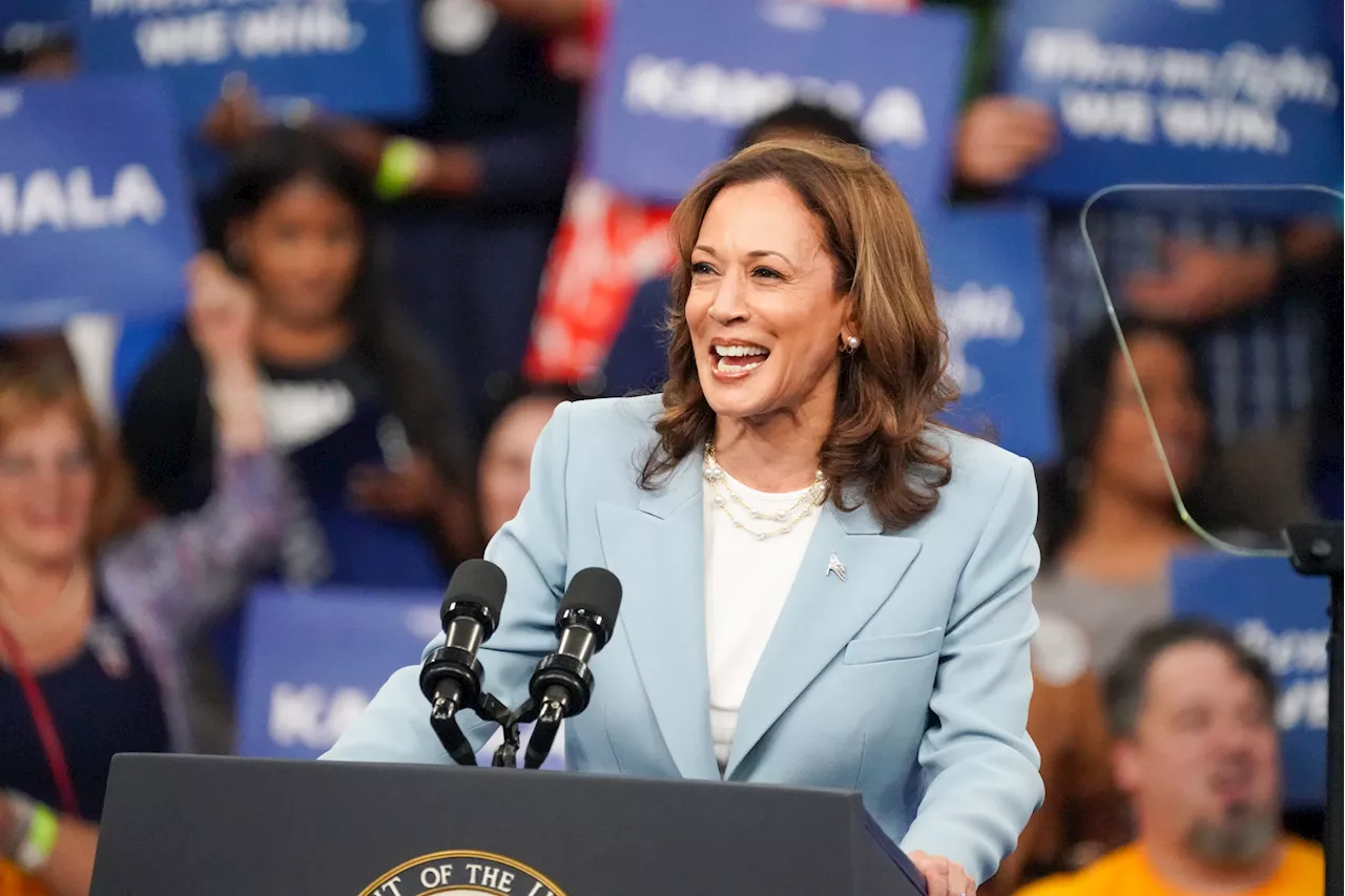 Four Things Kamala Harris Should Say at DNC: Ex-Obama Speechwriter