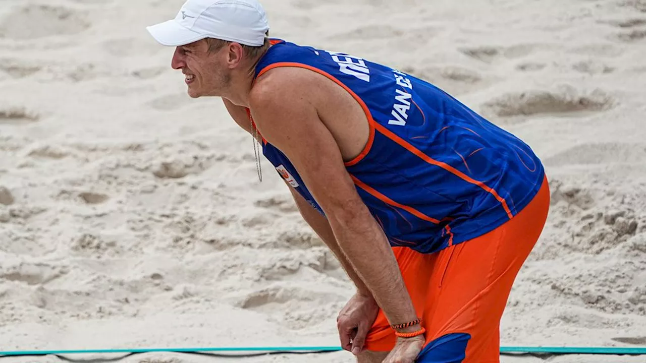 Onder luid boegeroep eerste zege voor beachvolleyballers Van de Velde en Immers