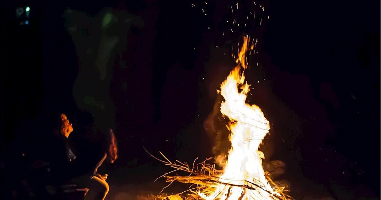 Lagerfeuer im Garten: So vermeiden Sie Ärger mit Nachbarn und Behörden in Höxter