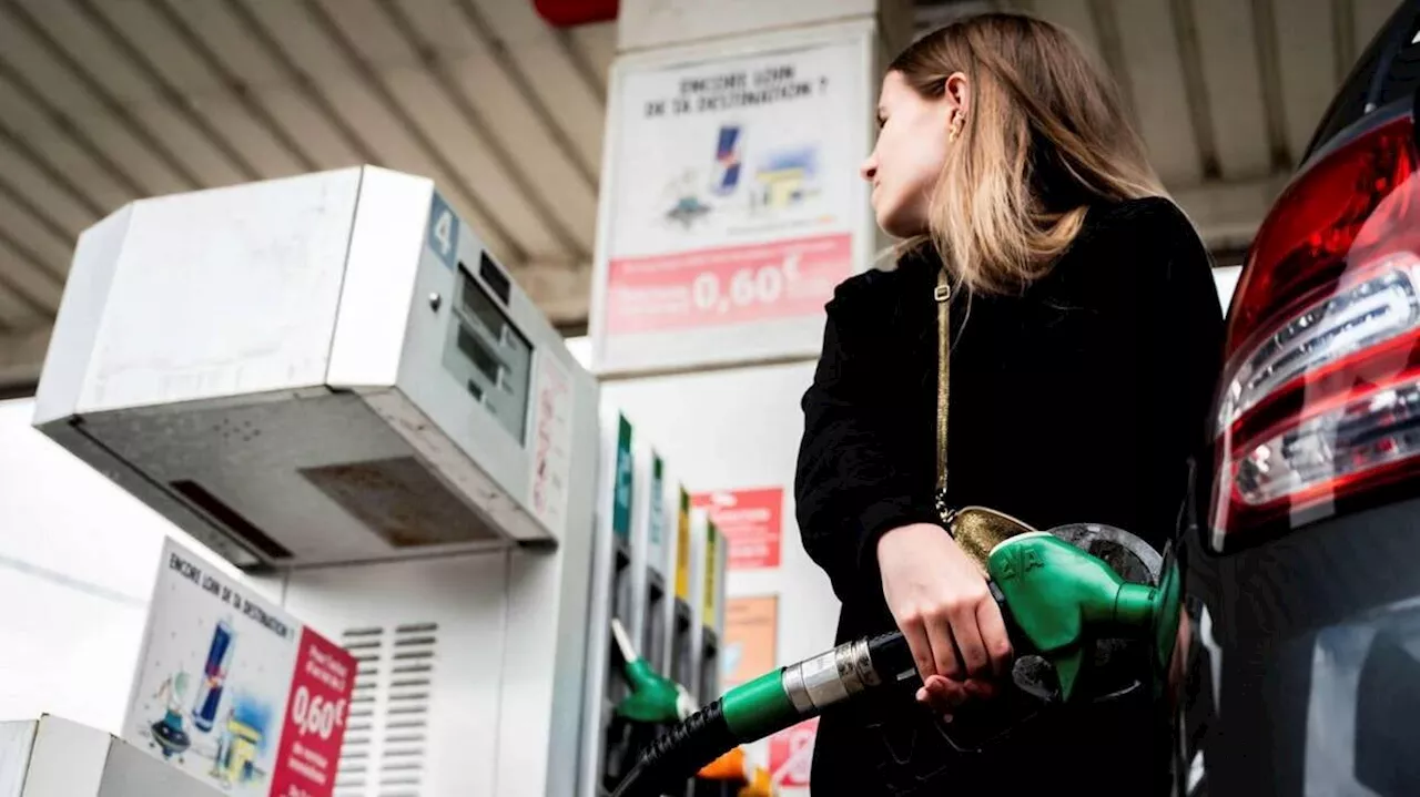 À l’heure du chassé-croisé estival, le prix des carburants tombe au plus bas depuis janvier