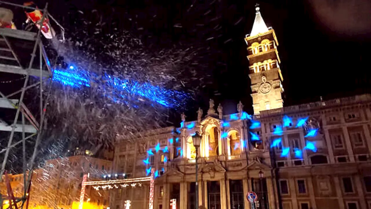 Neve d'agosto a Roma: il "miracolo" dell'estate a Santa Maria Maggiore